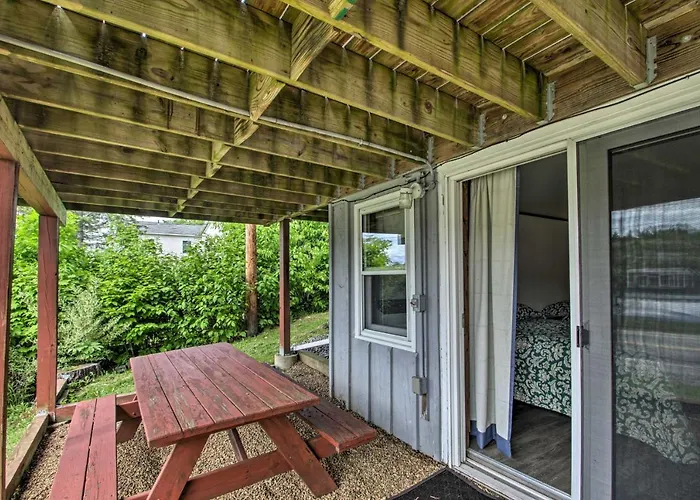 Charming Laconia Home W/ Deck: Walk To Lake!